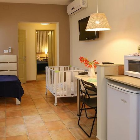 Shaar Hagolan Kibbutz Country Lodging Ngoại thất bức ảnh