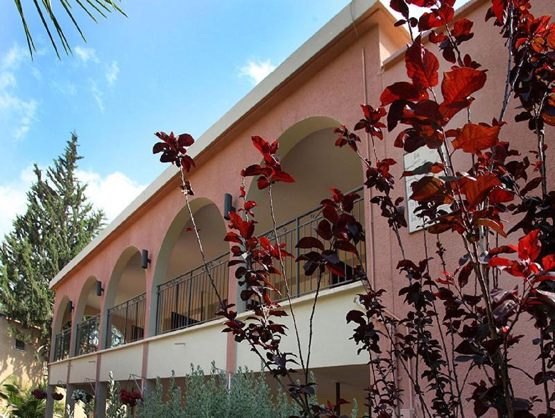 Shaar Hagolan Kibbutz Country Lodging Ngoại thất bức ảnh