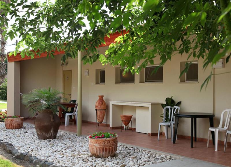 Shaar Hagolan Kibbutz Country Lodging Ngoại thất bức ảnh